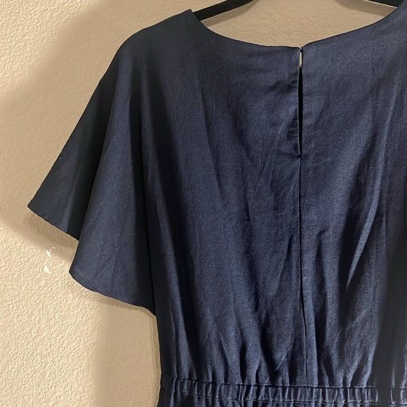 DKNY Navy Linen Dress with Tie Waist. Size 4 - Picture 6 of 6